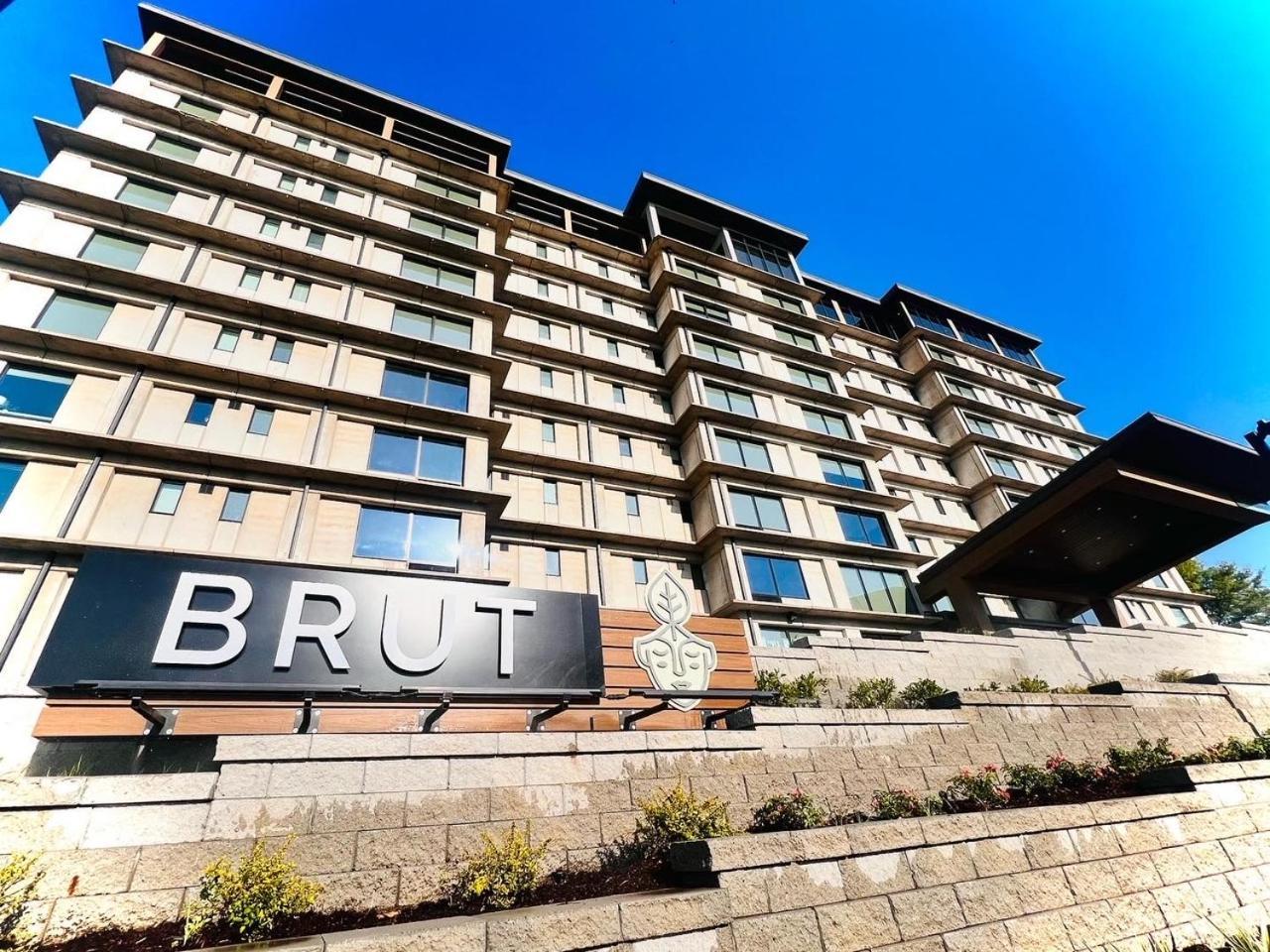 Brut Hotel Tulsa Luaran gambar